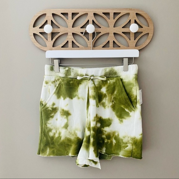 Free People Tie-Dye Pull On Shorts Green Sz Small - Picture 1 of 8